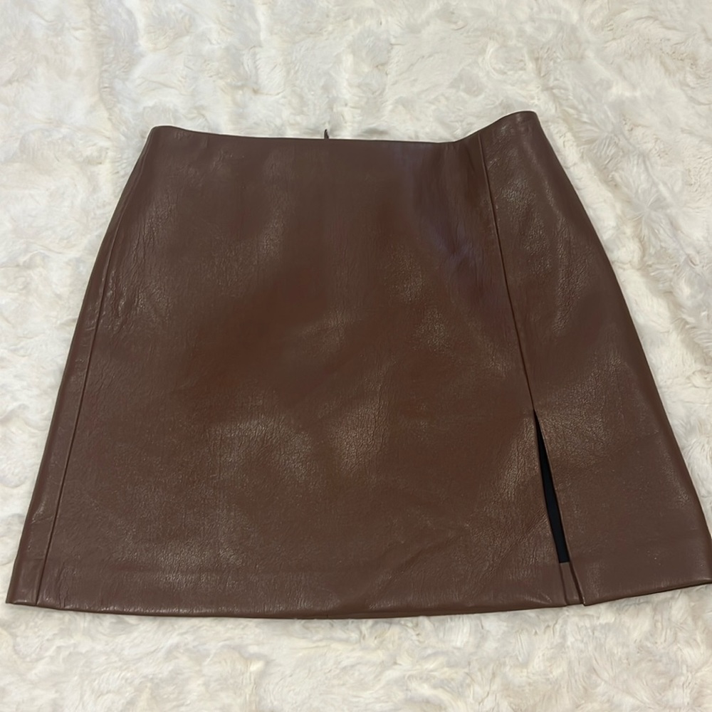 Aritzia brown leather mini skirt size 2